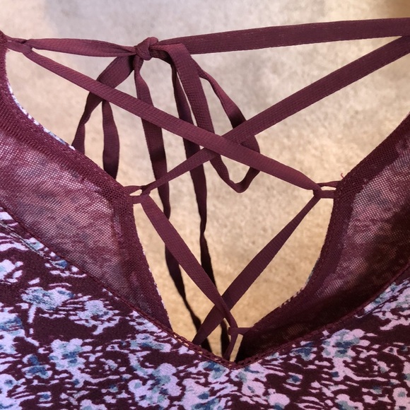 Anthropologie brand Kimchi Blue a line flare stretch dress lace back detail S - Picture 8 of 8